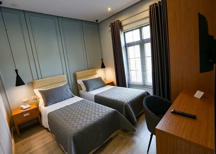 Home Hotel