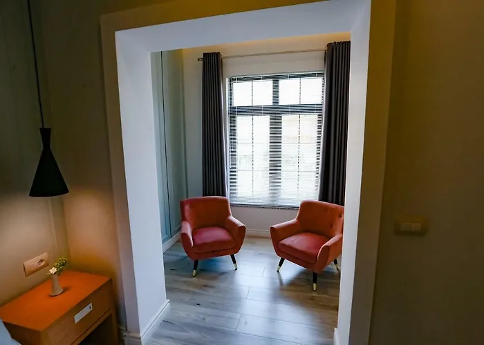 Home Hotel Szálloda Tirana