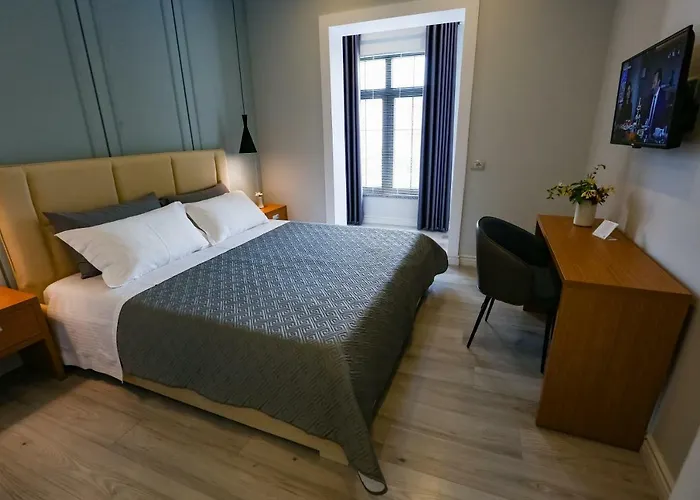 Home Hotel 3*