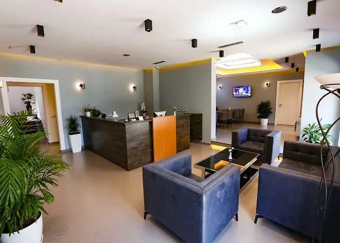 Home Hotel