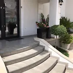 Home Hotel