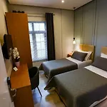 Home Hotel Tiran