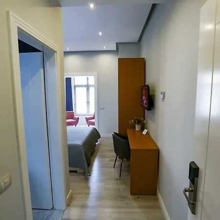 Home Hotel